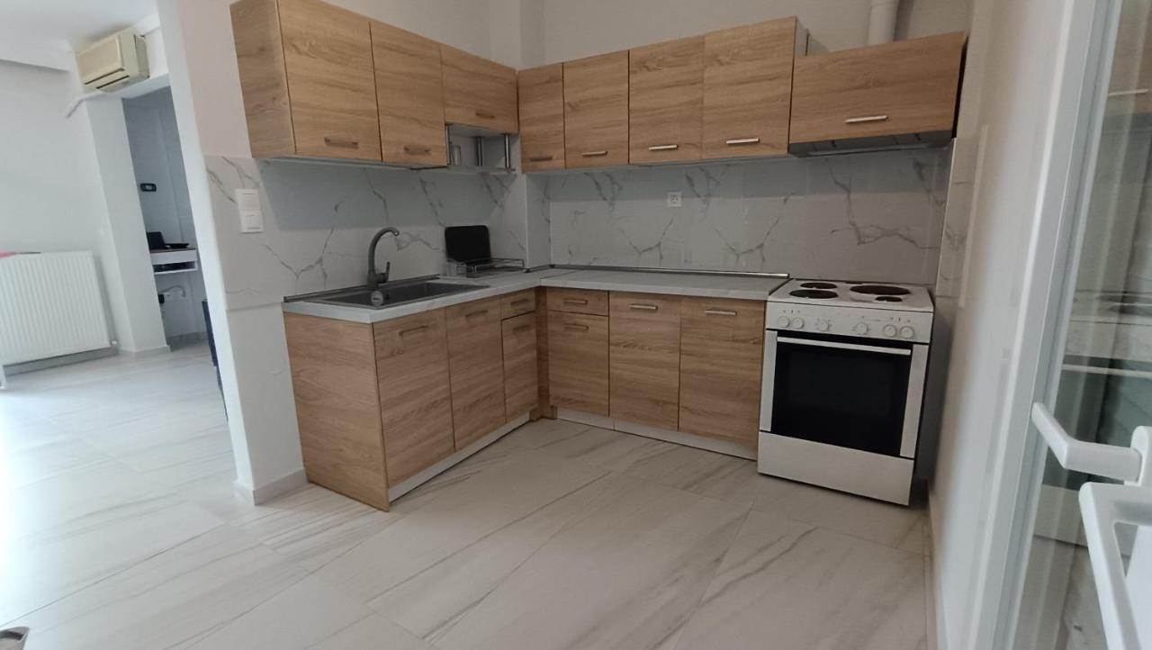 Comfort Corner 75M2 100Mbs Thessaloniki Exterior photo
